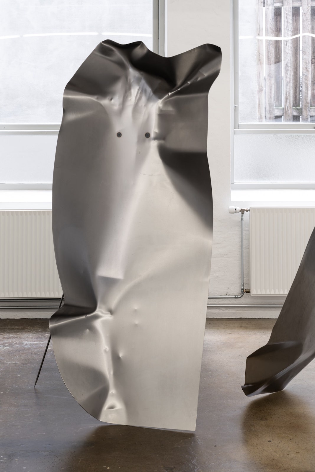 5BIG-SHADES_Julie-Stavad_Holger-Hõjbjerg_Charlotte-Fogh-Gallery_023__Photo-by-David-Stjernholm-min-min
